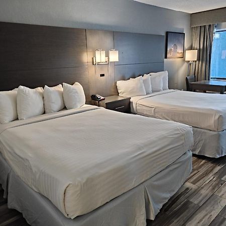 Baymont By Wyndham Orlando East Hotel Alafaya Exterior photo